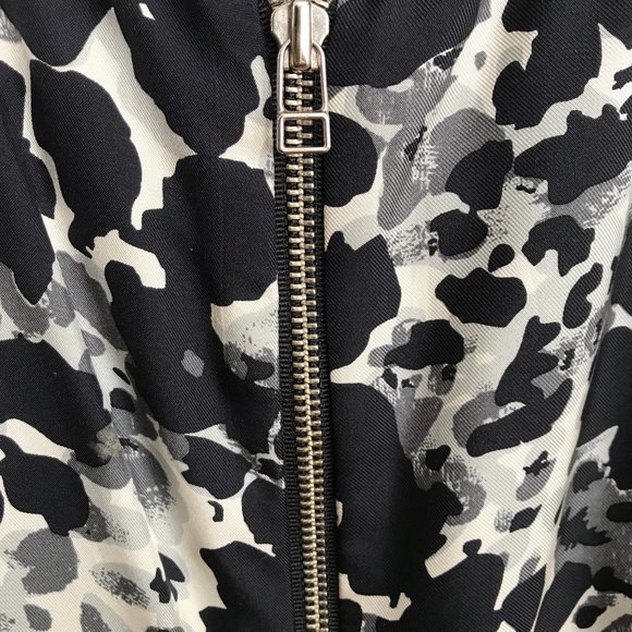 Silk Graham & Spencer zip front dress - Picture 2 of 6